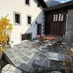 Hubelhaus, Freistehende Wohlfuehloase An Sehr Schoener Lage