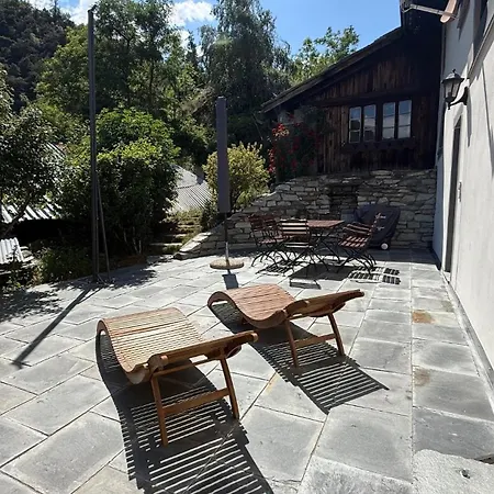 Hubelhaus, Freistehende Wohlfuehloase An Sehr Schoener Lage 別荘 *